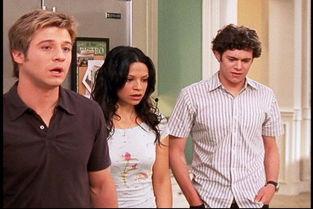 橘子郡男孩 第一季,青春迷梦，加州阳光下的成长篇章